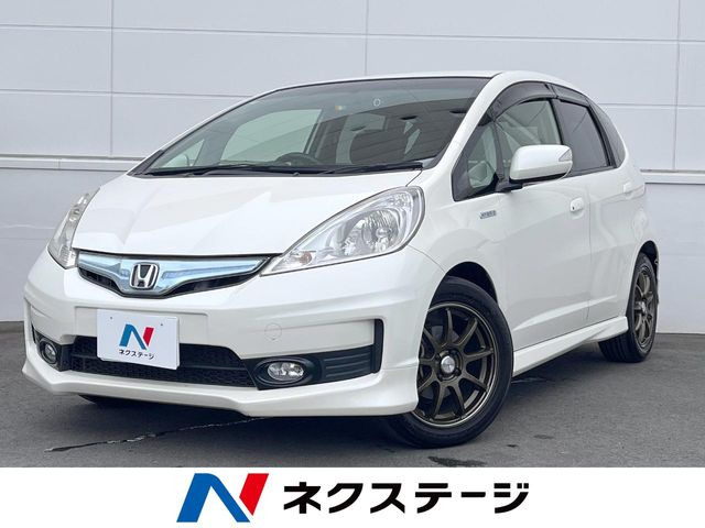フィットハイブリッド 1.5 RS ファインスタイル