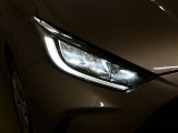 LEDヘッドライトです。デザイン性がよくとても明るいので、夜間の走行や悪天候でも安心です。しかも長寿命!
