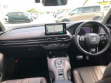 【インパネ全体】手が届きやすく、どなたでも運転しやすいです。シンプルで使いやすい設計になっています!