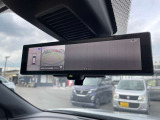 アラウンドモニターをミラーに映し出す事が出来ます。