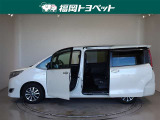 両側パワースライドドア付きだから、狭い駐車スペースなどでの 乗り降りラクラク!小さなお子さまのいるご家庭には嬉しい装備。