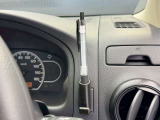 車内にペンの差込口がございます。