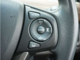 ◆アダプティブクルーズコントロール◆予め設定した車速内でクルマが自動的に加減速。前走車との適切な車間距離を維持しながら追従走行します。【LKAS】車線維持支援システムでステアリング操作を支援。