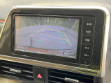 【バックカメラ】駐車時に後方がリアルタイム映像で確認できます。大型商業施設や立体駐車場での駐車時や、夜間のバック時に大活躍!運転スキルに関わらず、今や必須となった装備のひとつです!