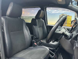 運転席も広々としており運転しやすい環境を実現しています☆