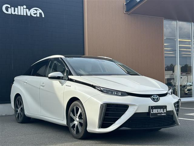 MIRAI  本革シート 修復歴無し