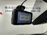万が一の事故のときもドライブレコーダーがあると安心です。ご利用になる場合は個人情報保護の観点より新品の対応SDカードをお求め下さい。