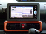 知らない場所でもナビがあればドライビングに余裕ができ安全運転を支援します。