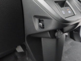 愛知ダイハツではお車をご購入頂いた後が本当のお付き合いのスタートだと思っています。 ですので定期点検や車検もお得なパックをご用意してお客様に頼りにされるダイハツディーラーを目指しています☆