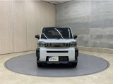 お車購入のポイントとなるフロントマスクです。軽自動車でも迫力あるデザインですね☆☆