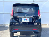 安心の最長10年・走行無制限保証(有償)をご用意。保証内容も充実はもちろん、無料点検&オイル交換や、年中無休の全国・24時間ロードサービスも付帯されておりますのでご安心下さい。