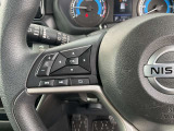 運転席まわりの画像です。
