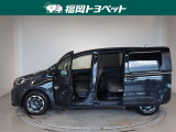 両側パワースライドドア付きだから、狭い駐車スペースなどでの 乗り降りラクラク!小さなお子さまのいるご家庭には嬉しい装備。