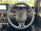 【純正革巻きステアリング】上質な革を使用することで、手にしっかり馴染みとても運転しやすいハンドルです♪
