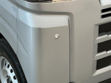 【コーナーセンサー】駐車が苦手な方には特におススメの装備です!搭載されたセンサーで障害物を検知、距離に応じてブザー音で段階的に知らせてくれます♪