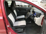 【運転席・助手席】です!実際お座りいただくのが分かりやすいと思いますので,ぜひお気軽にご来店ください♪状態もいいですよ☆