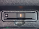 ■【ETC車載器】が装備されています。セットアップをしてお渡しとなり、ETCカードを差し込むだけで高速道路の利用が可能です。