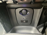 車両の詳細、ご質問につきましては、弊社営業スタッフまでお気軽にご連絡下さいませ。遠方のお客様には実車の詳細画像送信も承ります。