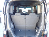 ◆定員乗車時のカーゴルームです。普段のお買い物の荷物やたくさんの収納が可能です。