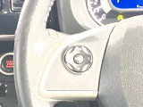 【ハンドルスイッチ】ハンドルから手を離すことなく、オーディオ操作が手元のステアリングスイッチでできます★