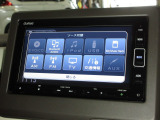 ナビゲーションは純正メモリーナビ(VXM-224VFi)を装着しております。AM、FM、CD、DVD再生、Bluetooth、音楽録音再生、フルセグTVがご使用いただけます。