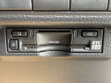ビルトインETC(埋め込み型)。スッキリと収まっているのが特徴です。音声案内タイプ/アンテナ分離式。納車時には再セットアップ(情報の再登録)を行います。