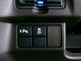 パーキングセンサーが付いていますので駐車時も安心です。