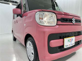 明るいライトが夜道を明るく照らしてくれます。 運転する上で、道路状況をいかに早く認識できるか重要なポイントです。 白色光が暗い道も明るく照らしてくれますよ。