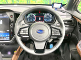 【純正革巻きステアリング】上質な革を使用することで、手にしっかり馴染みとても運転しやすいハンドルです♪
