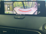 【360&deg;ビューモニター】専用のカメラにより、上から見下ろしたような視点で360度クルマの周囲を確認することができます☆死角部分も確認しやすく、狭い場所での切り返しや駐車もスムーズに行えます。