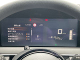 運転支援システムの設定は大きな液晶を確認しながらセッティングできます。