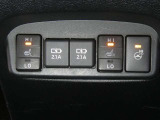 【シートヒーター搭載】シートを温めてくれる暖房機器です!長時間座っていると負担が掛かりやすい背中や腰、または冬場の寒い日に冷えやすい脚部に快適なぬくもりを♪
