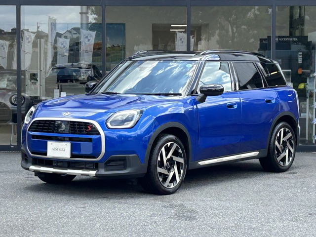 BMW MINI ミニカントリーマン 