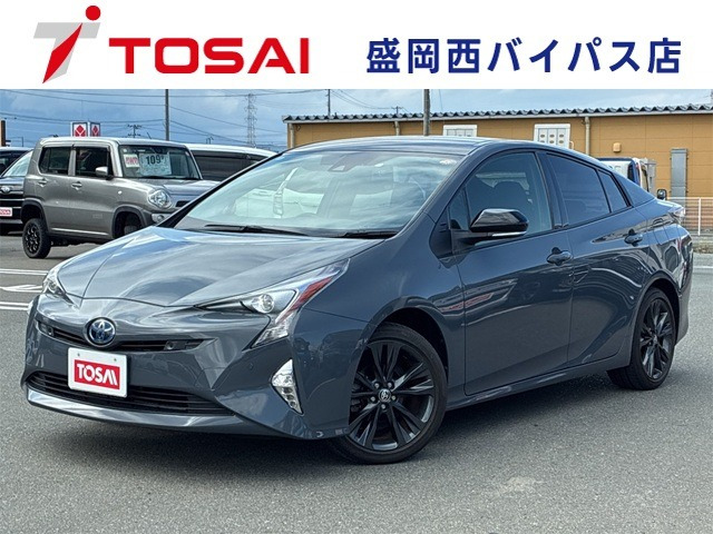 プリウス 1.8 S セーフティ プラス E-Four 4WD 