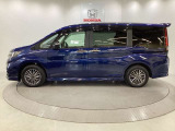 購入後も自社指定整備工場完備でお客様の愛車をしっかりサポート致します!御納車時には安全かつ安心してお乗り頂けるようホンダ専門知識を持つ整備スタッフが点検・整備・装備も説明をしてお渡ししております。