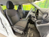 運転席シート廻りは使用感も少なく、良好な状態となっています。丁寧に使われていたことがよくわかりますね。