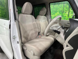 運転席シート廻りは使用感も少なく、良好な状態となっています。丁寧に使われていたことがよくわかりますね。