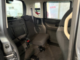 チップアップ機能で背の高いお荷物の積載も可能です!