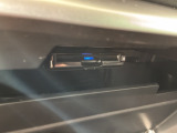 いまや快適なカーライフに欠かせないETCが付いています。
