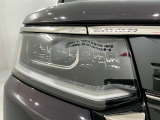 LEDヘッドライトは、点灯の瞬間から最大光量を発揮し、突然暗くなるトンネルなどでの安定感を高めます。