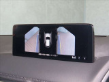 360度ビューモニター 4つのカメラで前後左右、俯瞰映像を表示、ドライバーからは見えない領域の危険認知をサポートするシステム搭載!
