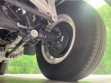 お車を安心してお乗りいただく為には、足回りの定期点検が欠かせません。サービスサポート(有償保証)では無料点検もご提供しており、安心のカーライフをお過ごしいただけるサポート体制が整っています。