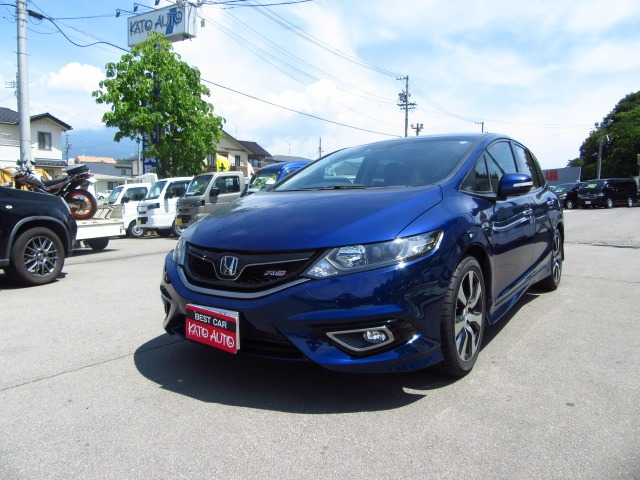 ジェイド1.5 RS