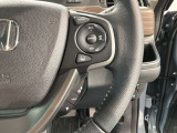 クルーズコントロールを装備しています。高速道路などで一定の速度で走ってくれるので運転が楽ですよ!速度を設定できますので、スピードの出しすぎにも注意できます。