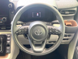 【ステアリングスイッチ】運転中、前方から目線をそらすことなく、オーディオ等の操作が可能な便利機能!安心&快適なドライブを演出してくれます♪