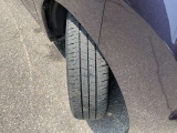 タイヤサイズは165/55R15です!各タイヤメーカー取扱いしております。お買い換えの際もご相談ください。