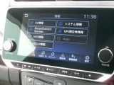 メモリーナビです。Bluetoothで好きな音楽を聴く事ができるので、ドライブがひときわ楽しくなっちゃいますね♪NISSAN CONNECTも利用出来ます。