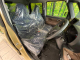 運転席シート廻りは使用感も少なく、良好な状態となっています。丁寧に使われていたことがよくわかりますね。