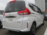 フリード+ 1.5 ハイブリッド クロスター ホンダセンシング 4WD 