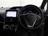 運転席廻りです。